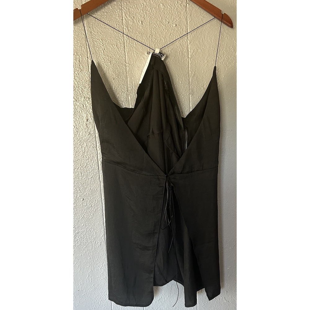 Women's Showpo Black Sleeveless Tunic Tank Slip Size 10 NWT Sexy Chic Open Front